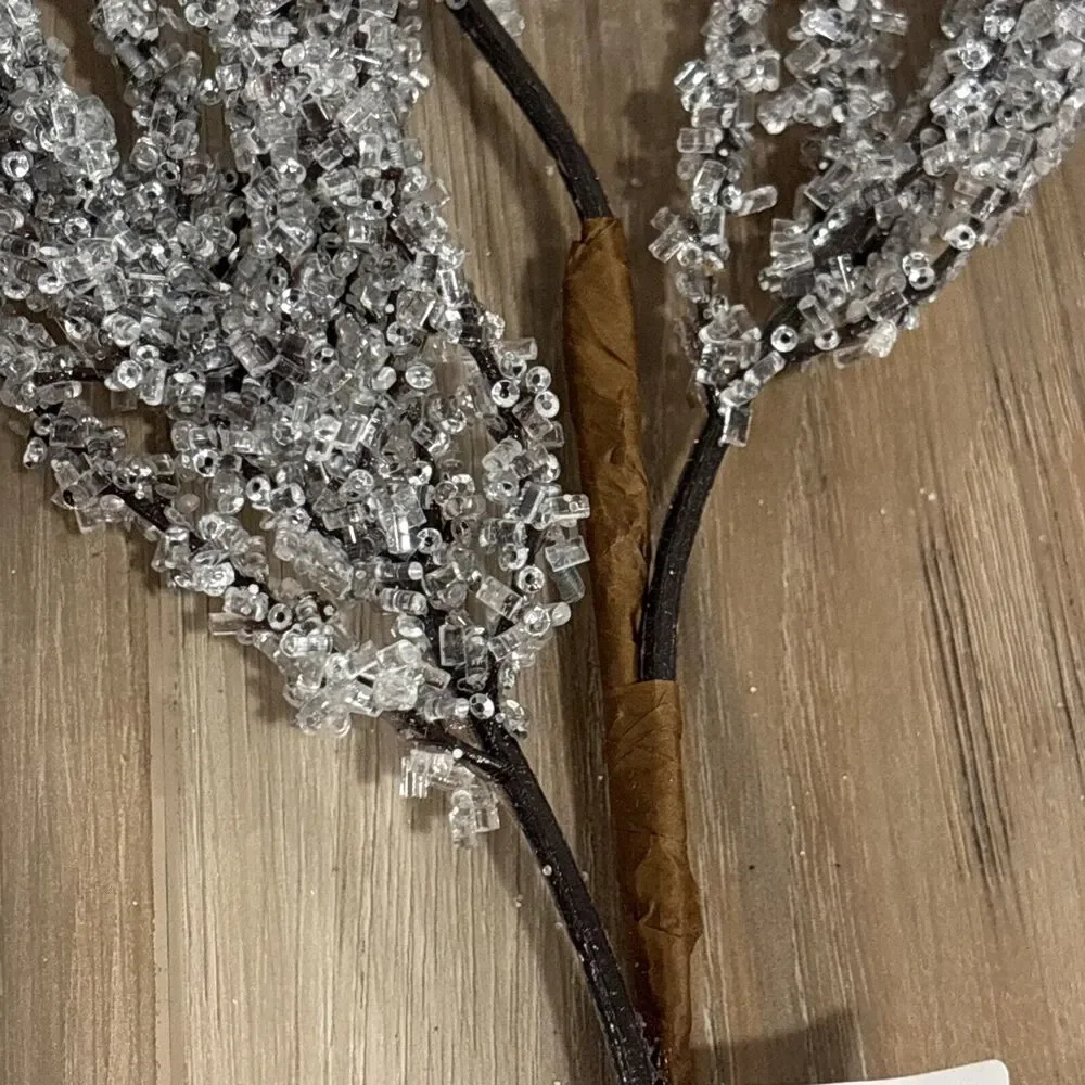 Bloomingdales Snowy Glitter Branch Frosted Artificial 18” New With Tags Holiday